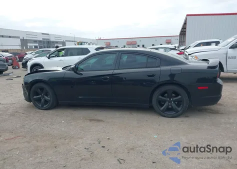 2014 Dodge Charger Sxt Plus z USA, uszkodzony, nr VIN 2C3CDXHG6EH279571